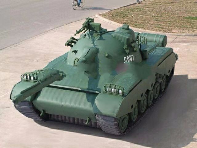 广东军用充气坦克车
